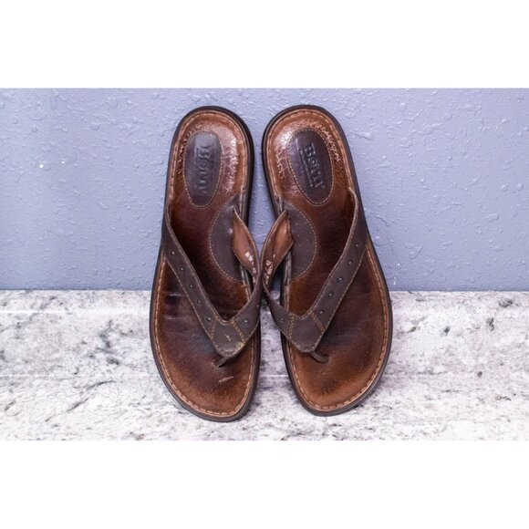Born Leather Thong Sandals, Size 10 - Picture 2 of 4